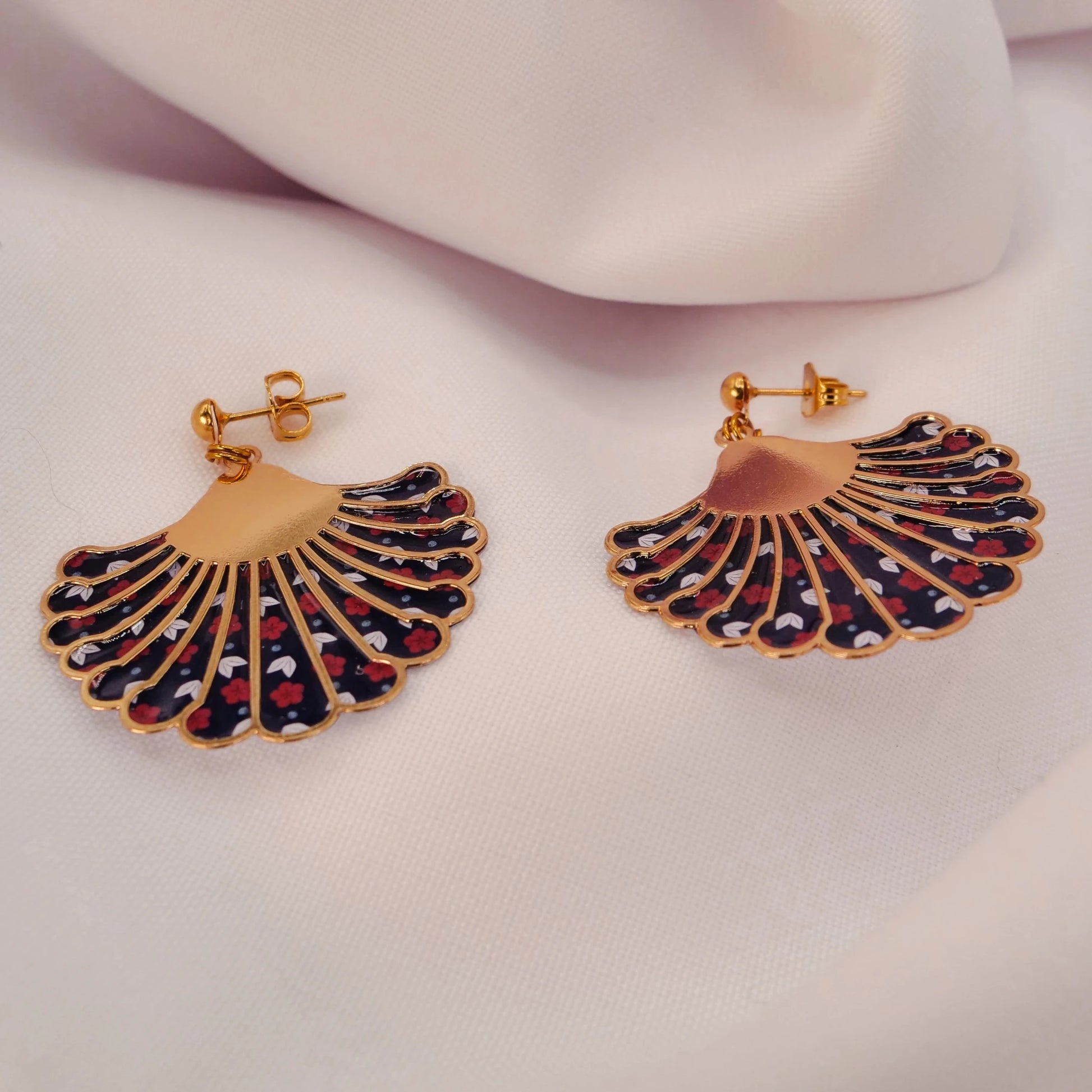 Boucles d'oreilles Rosalie - Chūrippu - Boucles d'oreilles - Studio Sōzō