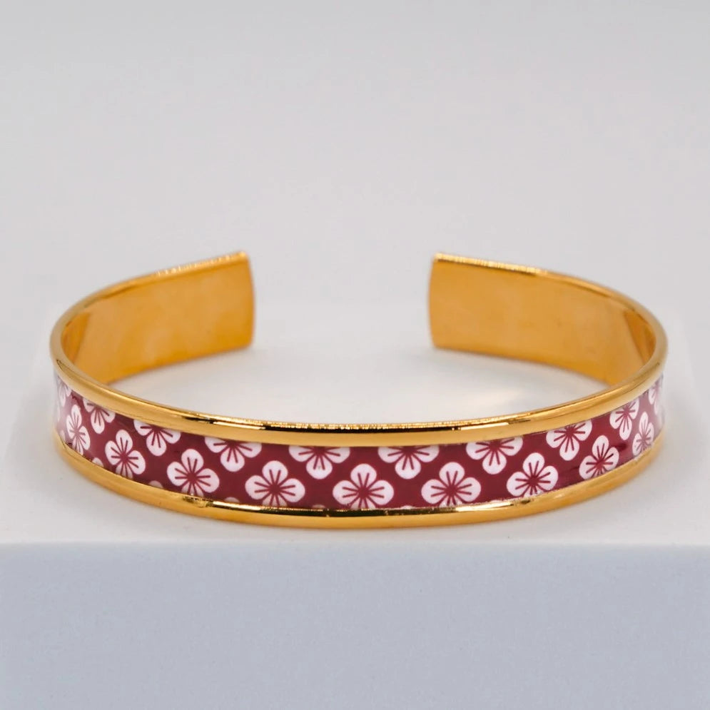 Jonc ajustable Hana motif floral japonais – bijou illustré fait main à Vichy par Studio Sōzō